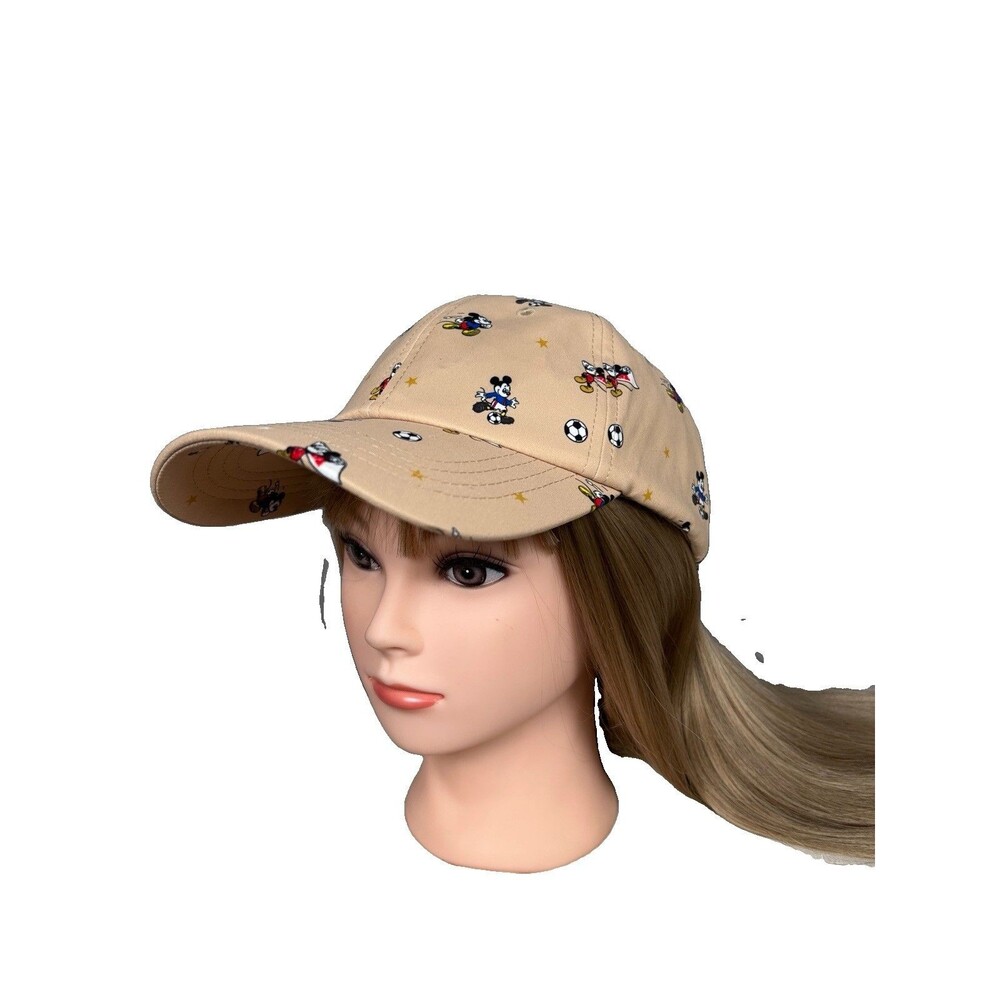 Disney Theme Park Mickey Mouse Soccer player back strap 21 in Miniso Youth cap